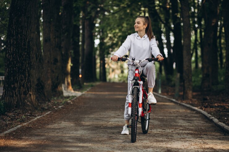 Cycling Helps with Weight Loss