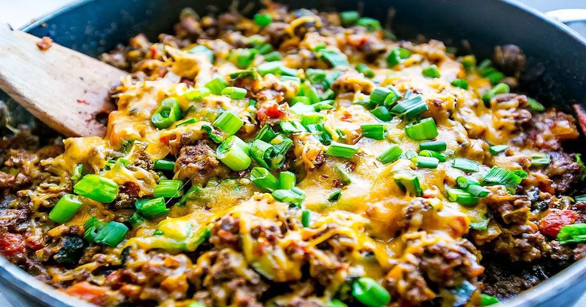 Cheesy Taco Skillet - Recipcu